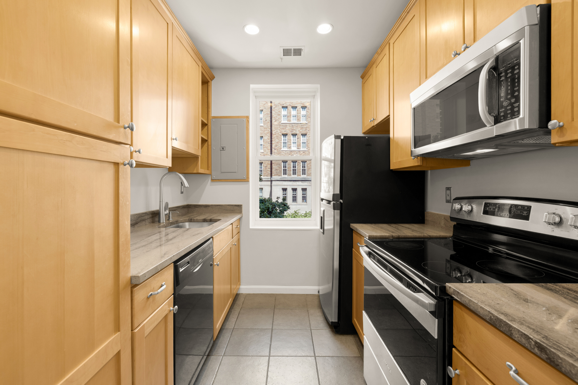 2001 16th Street NW_Kitchen